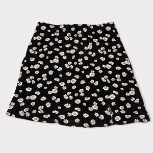 Hollister Girls Black Floral Mini Skirt Size Medium